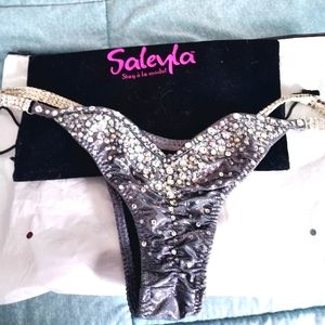 Saleyla Competition Bikini